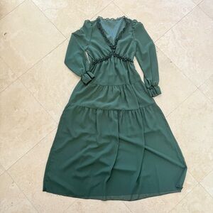 Elegant Green Women's Dress